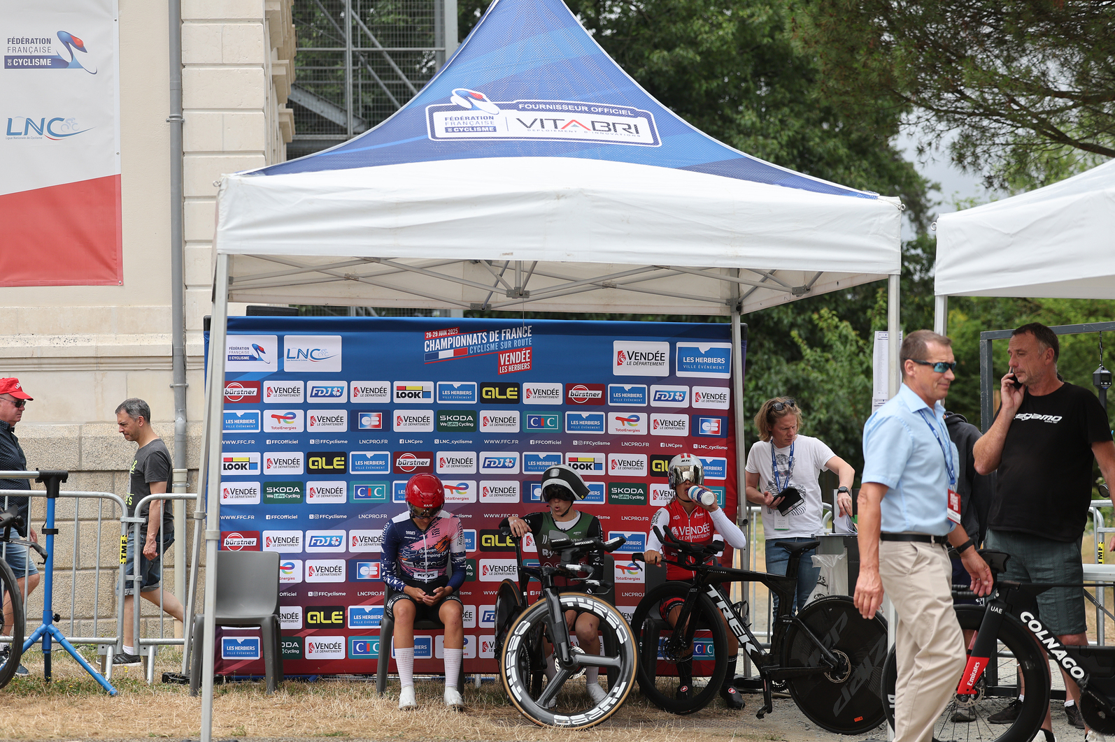 Tente Vitabri- cyclisme-logisitque